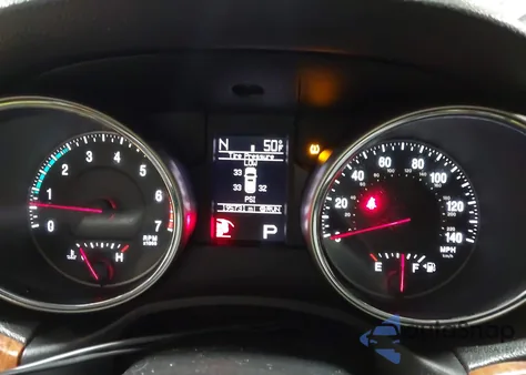 2011 Jeep Grand Cherokee Limited z USA, uszkodzony, nr VIN 1J4RR5GT8BC696354